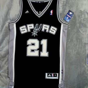 NWT Tim Duncan San Antonio Spurs Jersey. Size S.